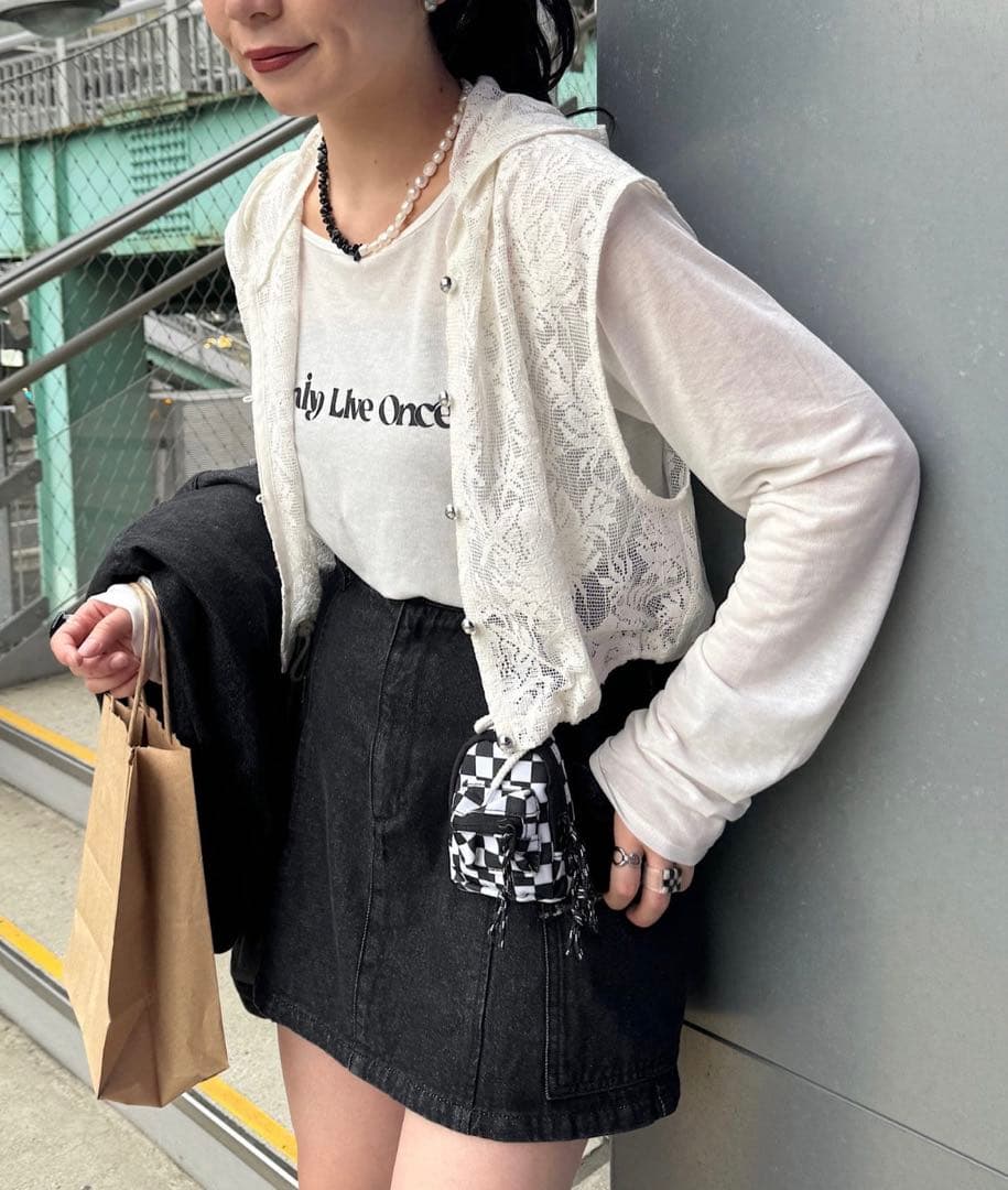 【yamada企画/WEB限定】レースノースリパーカー フード付きのタンクトップ