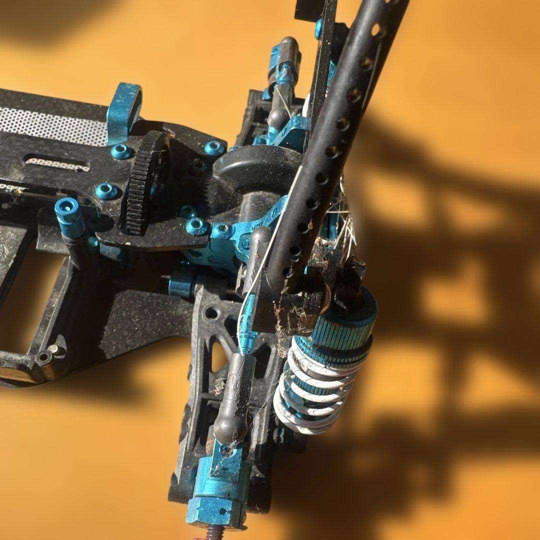 ミニ四駆シャーシ 青 カーボンファイバー