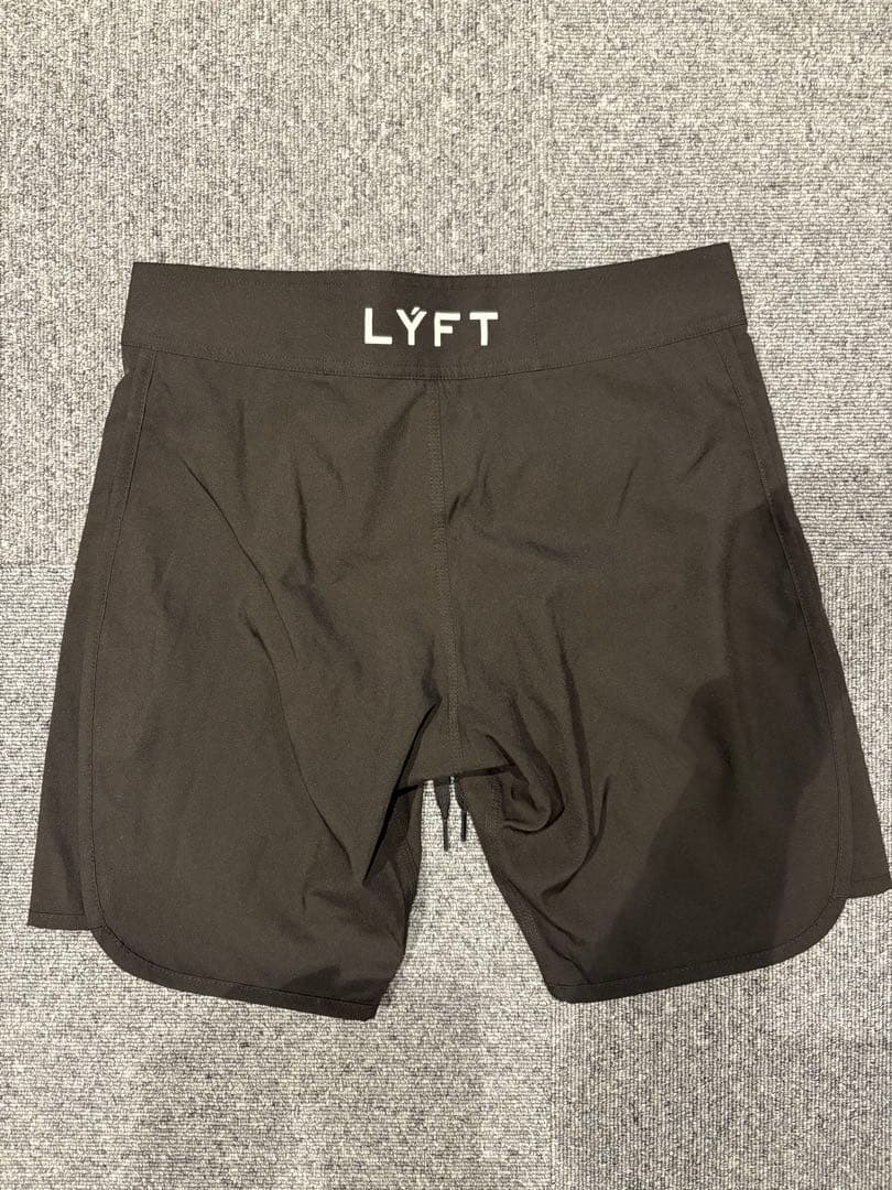 LYFT サーフパンツ　S