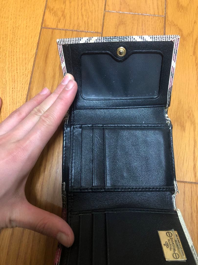 【値下げ】Vivienne Westwoodの三つ折り財布