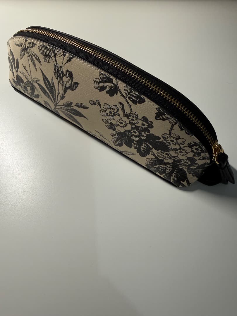 新品・未使用【GUCCI グッチ ペンケース ハーバリウム】