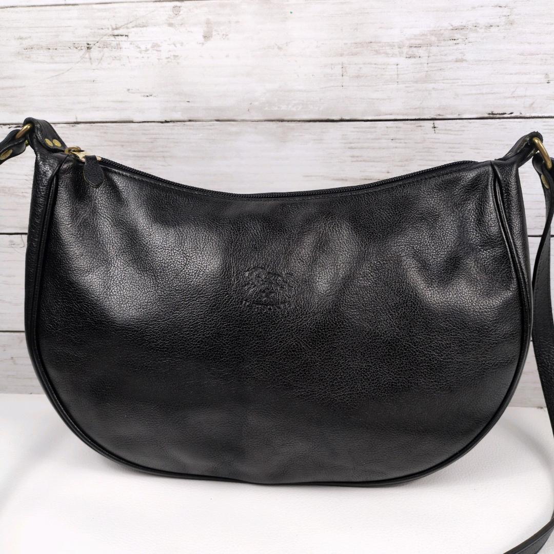 イルビゾンテ ショルダーバッグ 大きい ブラック ハーフムーン 三日月