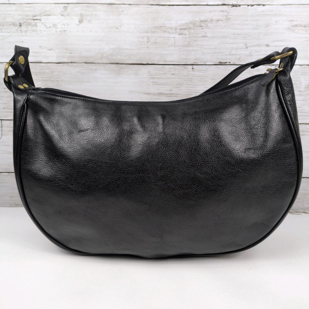 イルビゾンテ ショルダーバッグ 大きい ブラック ハーフムーン 三日月