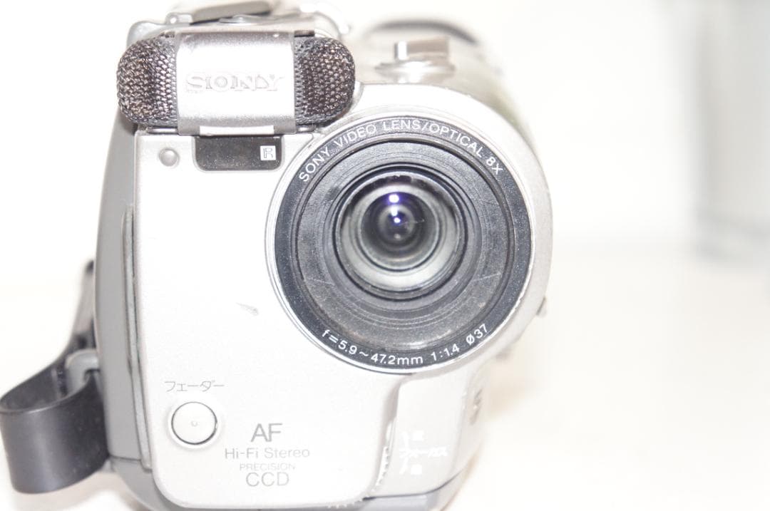 【動作OK】CCD-TR2 SONY Hi8ビデオカメラ　8mm 1112