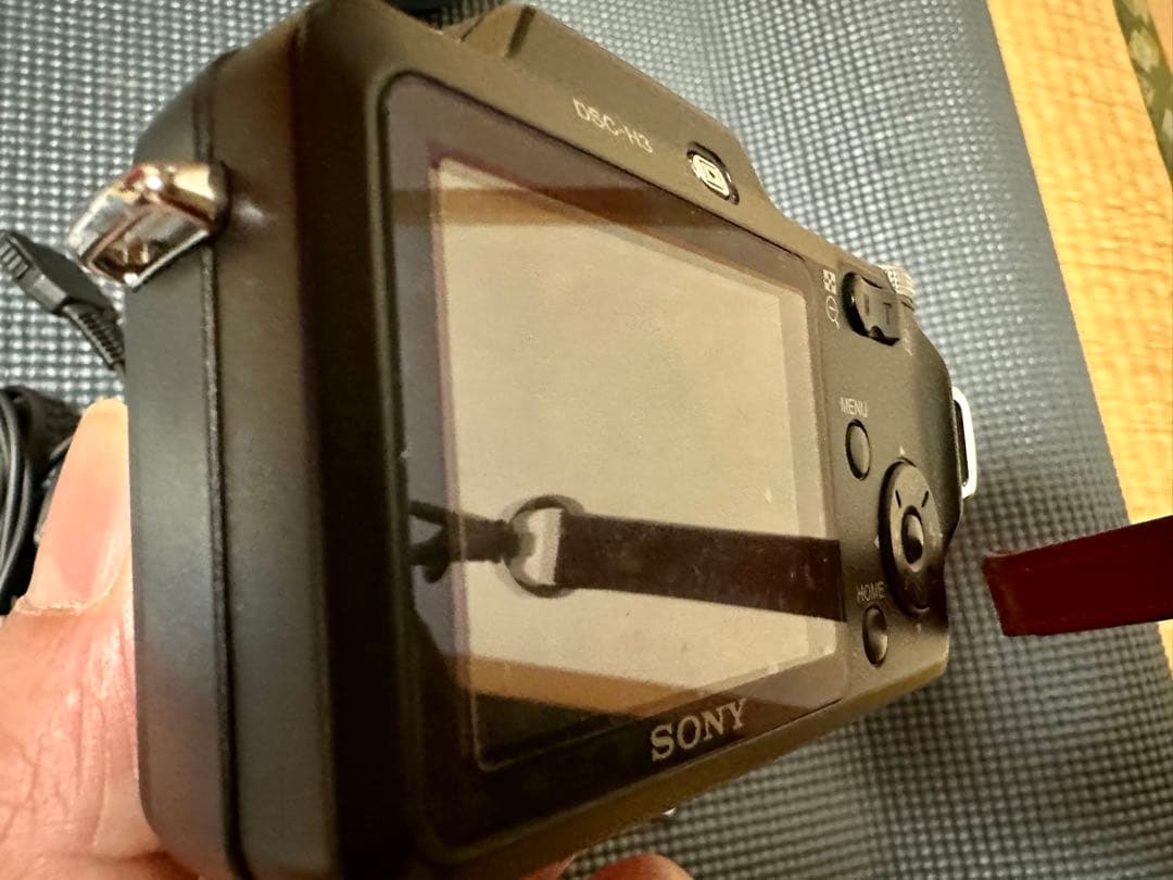 SONYデジカメ　Cyber shot DSC H3 中古　美品！純正レンズ付属