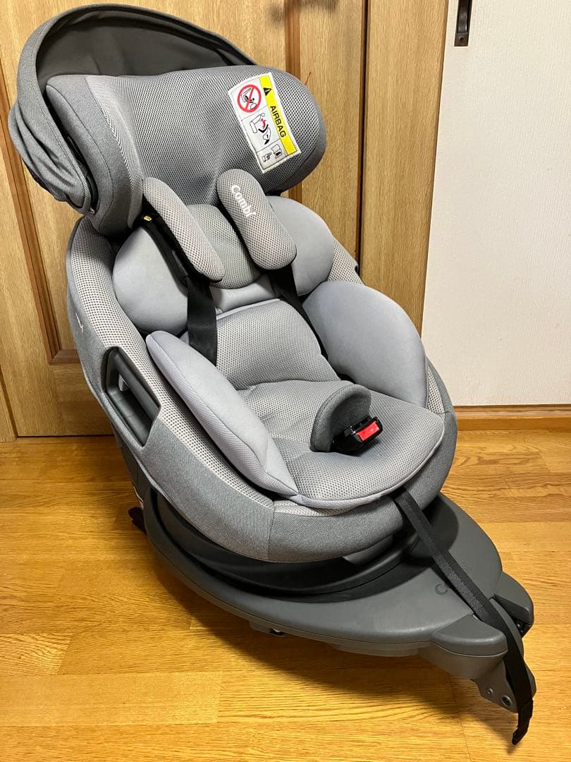 【美品】Combi THE S ISOFIX ZB-690チャイルドシート