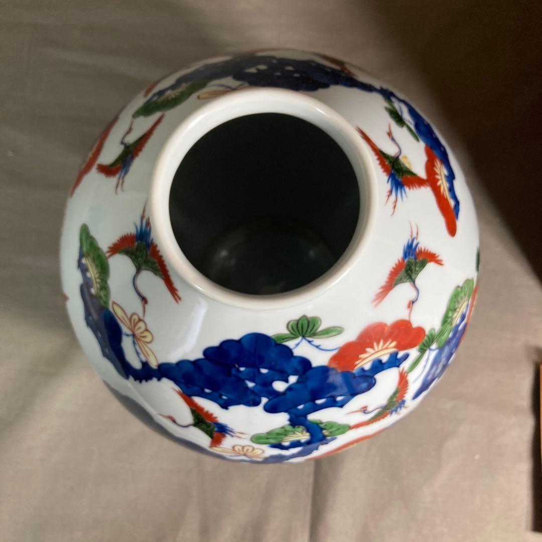 【源右衛門】古伊万里の伝統　日本の名窯　舘林源右衛門作　染錦松鶴文　花瓶