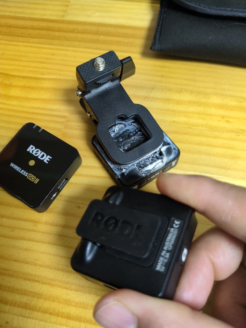 RODE Wireless GO II／受信機クリップ破損・ネジ固定