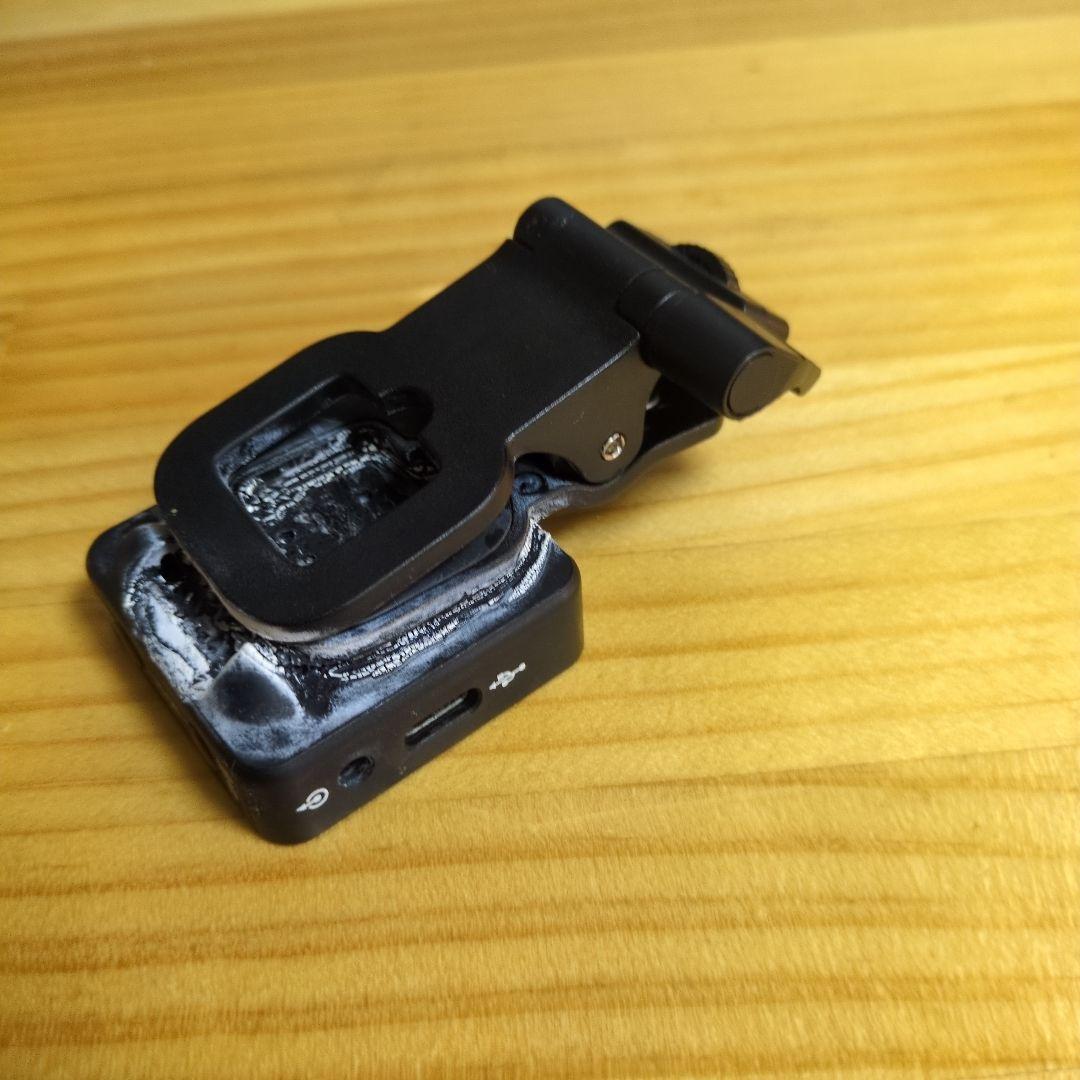 RODE Wireless GO II／受信機クリップ破損・ネジ固定