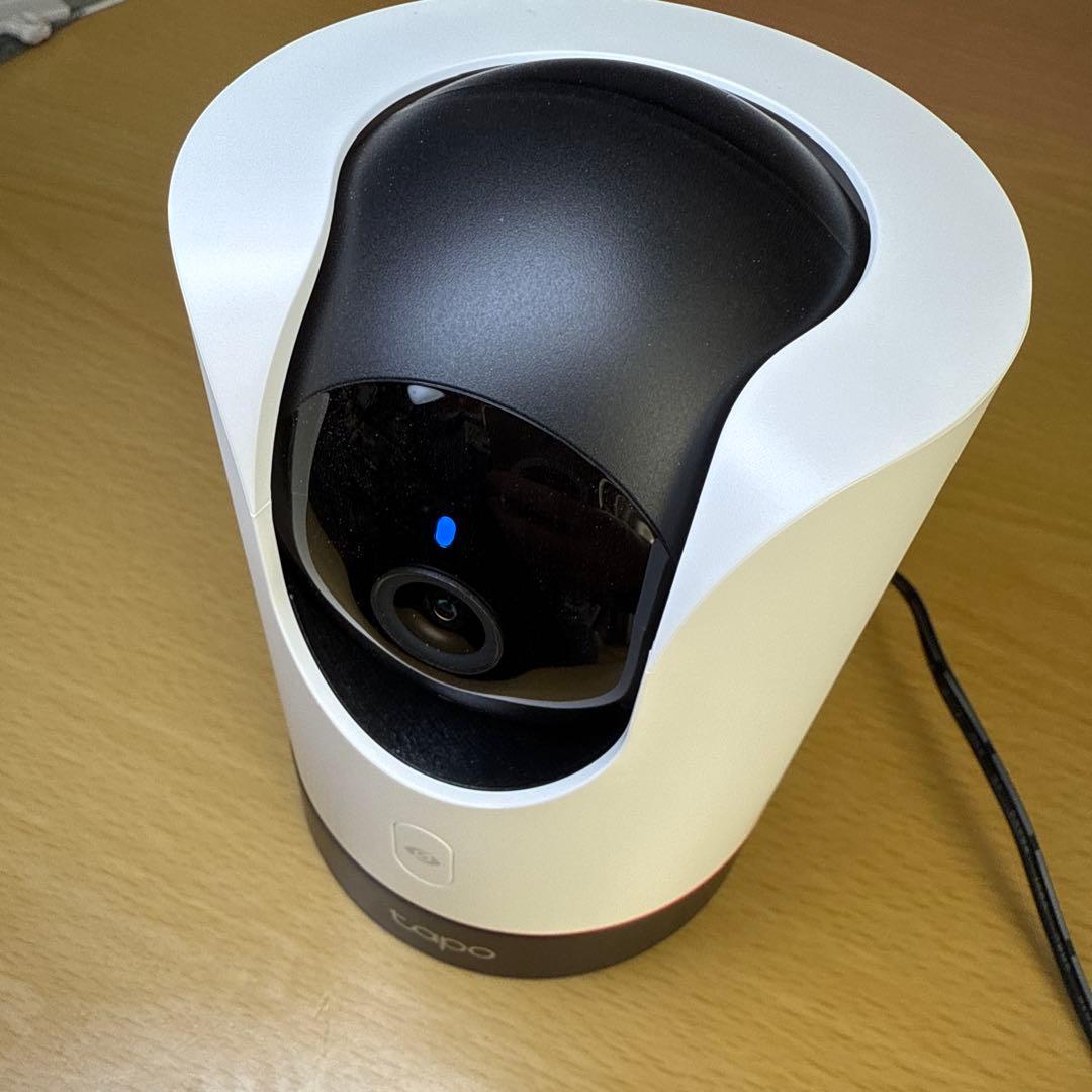 tapo C225ドーム型監視カメラ ホワイト/ブラック