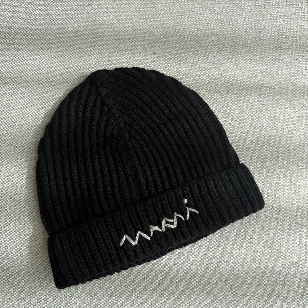 大人もOK! 新作!Marni 刺繍ロゴ リブ ニット帽 ニットキャップ BK