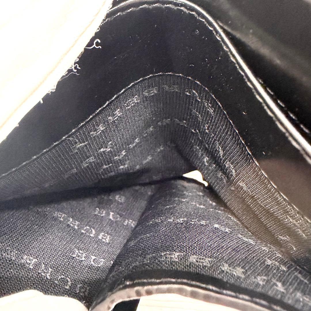 未使用　バーバリー　折り財布　ノバチェック　レザー　ロゴ金具