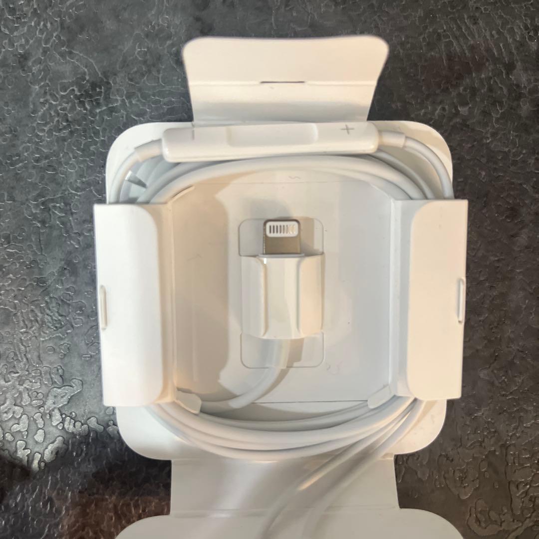 Apple iPhone 12 Pro ホワイト 純正アクセサリー付き