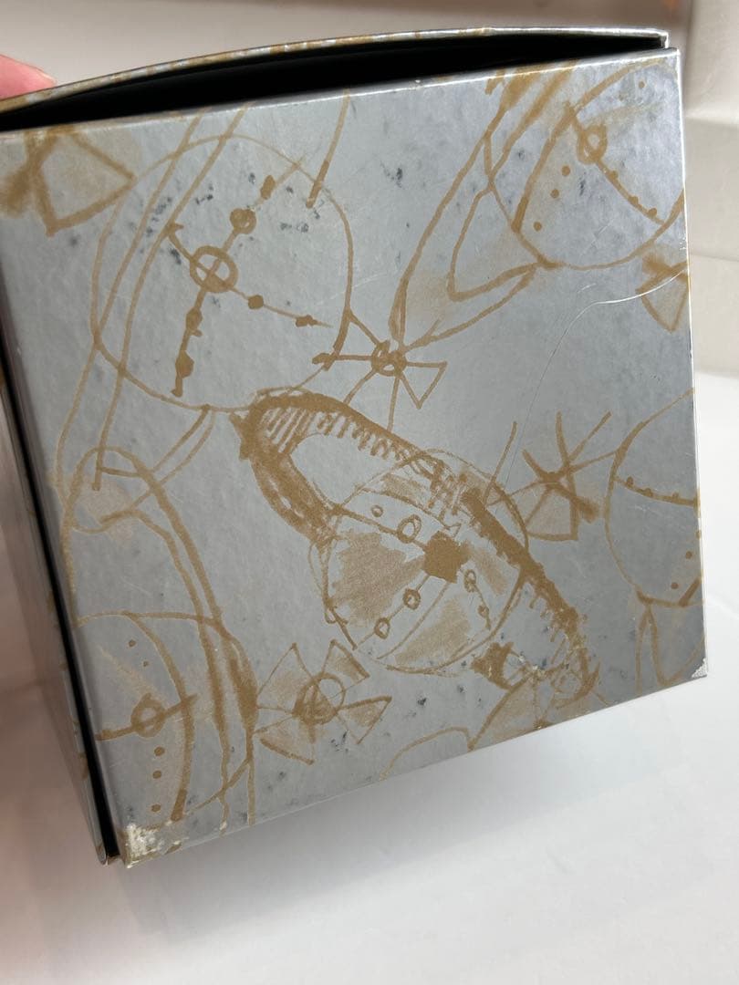 ヴィヴィアンウエストウッド Anniversary 立体オーブ 時計