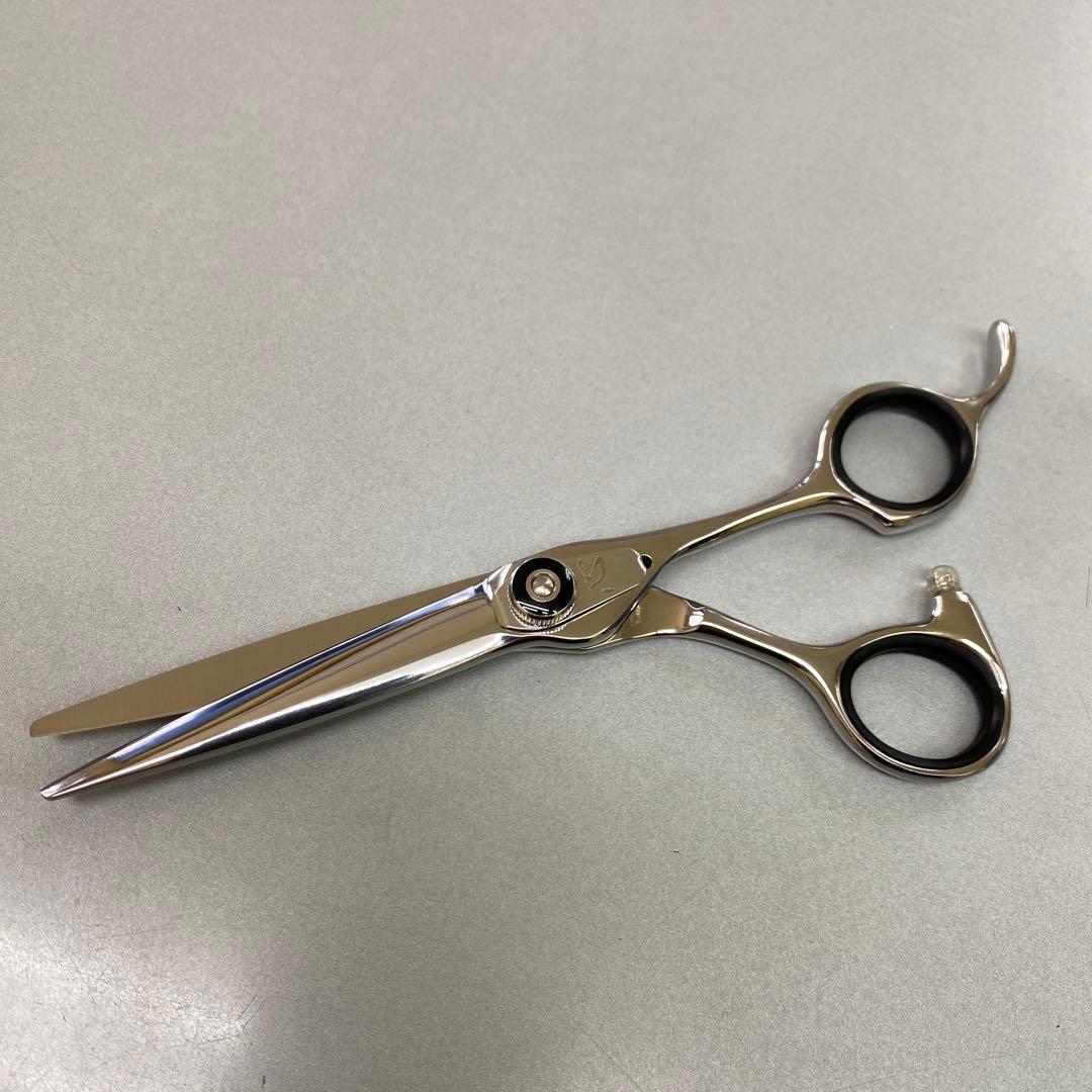 5,8インチシザー 新品 絶賛！切れ抜抜群群！
