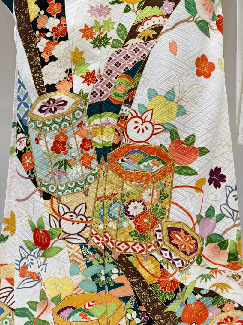 【1/26迄の出品】新品【吉澤織物】板場友禅 振袖 白地 古典 未仕立 三越取扱