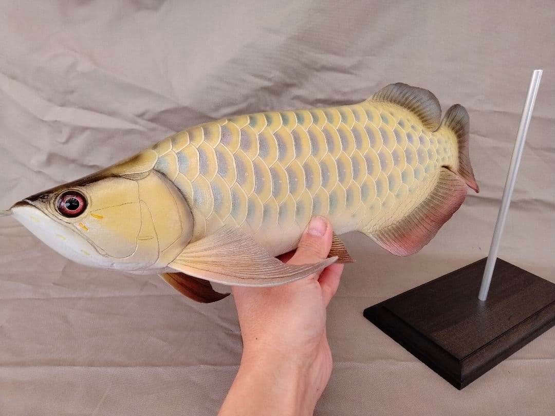 ハンドメイド2　41cmアジアアロワナ　フィギュア　レプリカ　熱帯魚　模型