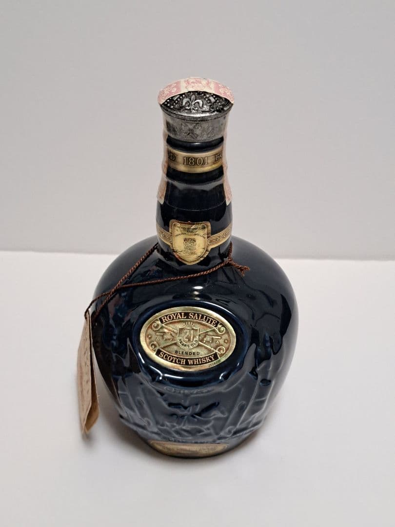 【未開封・古酒】  SALUTE 21年