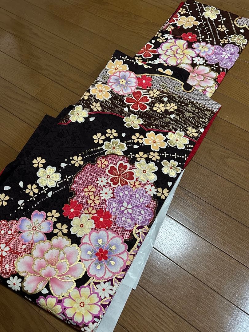 花柄の振袖フルセット(下駄・カバン付)
