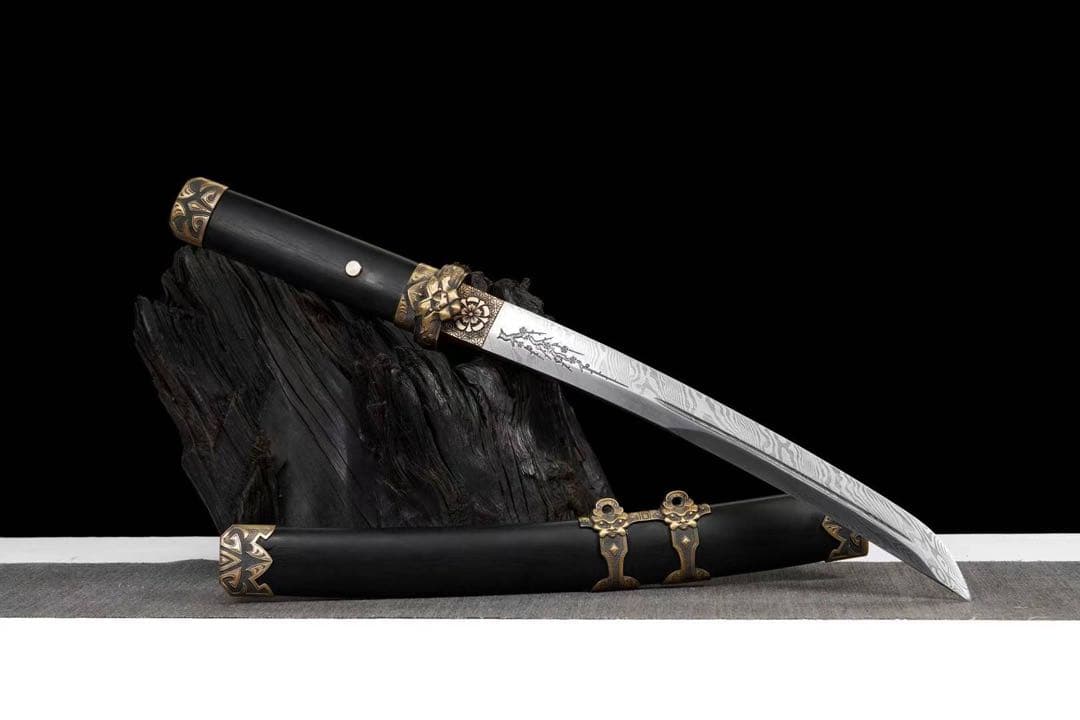 逆虎 短刀 稽古 鎧通し 刀装具 日本刀 模造刀 武具 舞踊刀 本格居合刀