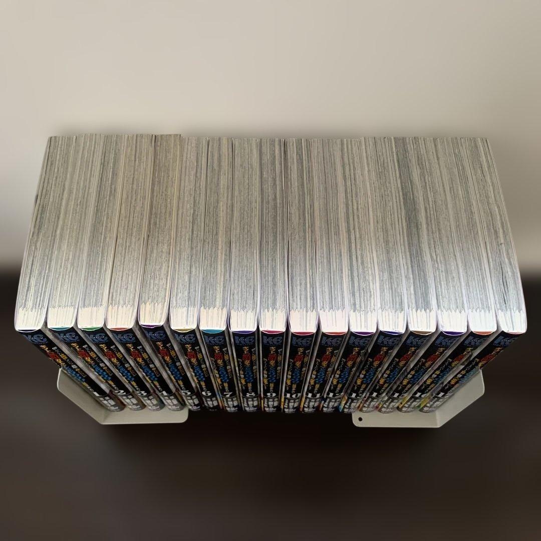 信じていた仲間達にダンジョン奥地で殺されかけたがギフト「無限ガチャ」1〜17巻