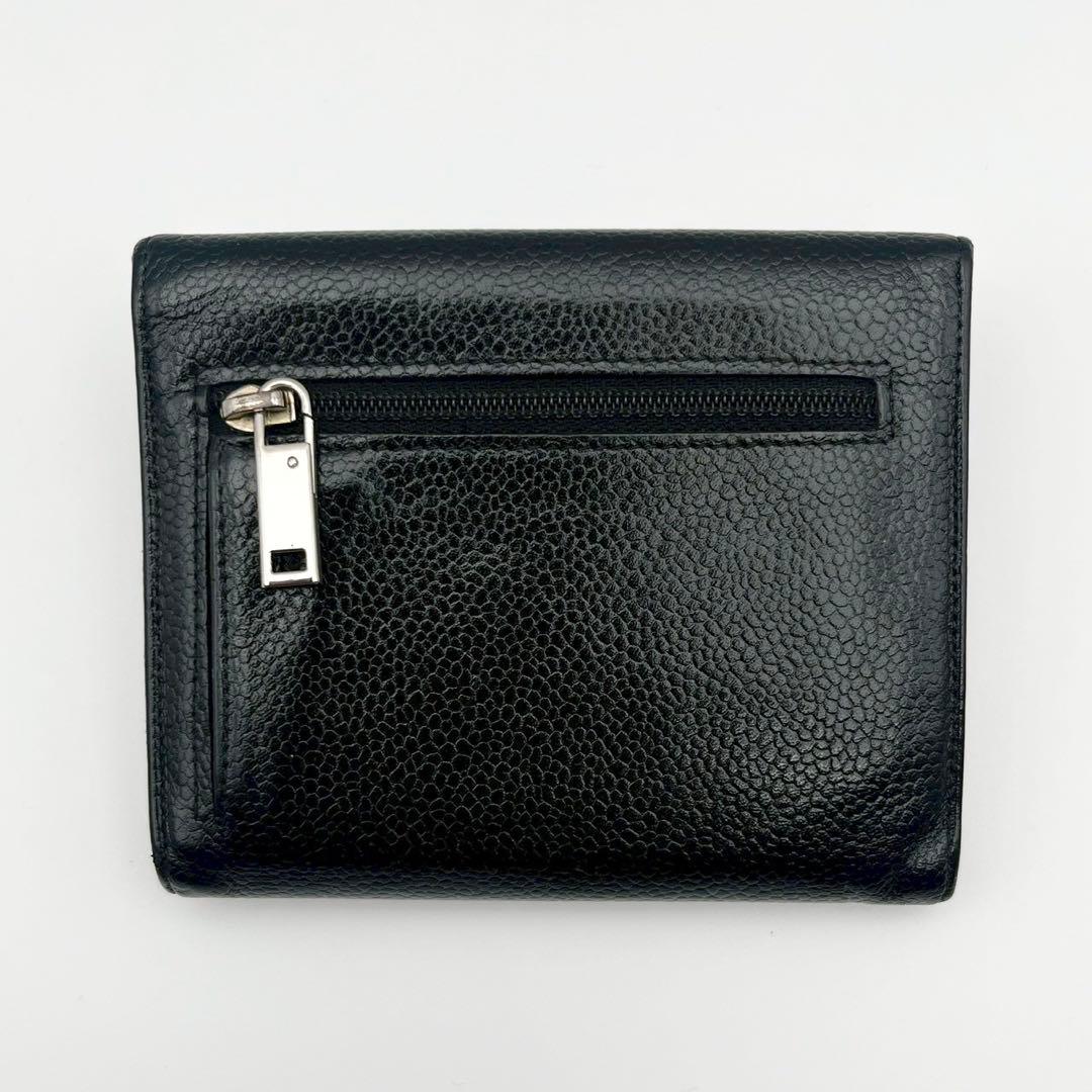 CHANEL キャビアスキン 三つ折り財布 シャネル 箱付き