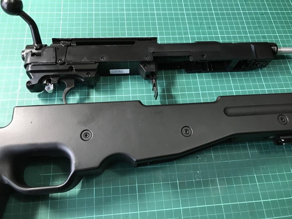 L96 スナイパーライフル カスタム(3ー9x40スコープ)・可変式バイポッド