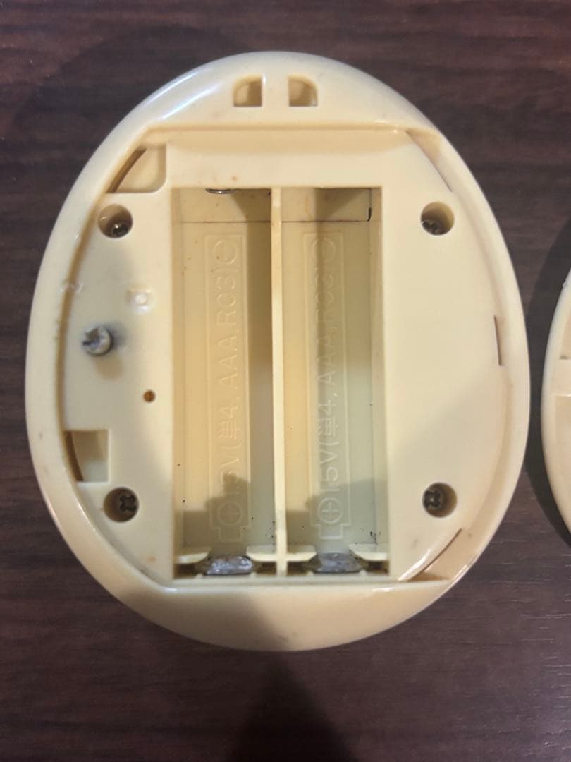 たまごっち4U+ 本体 ジャンク イエロー