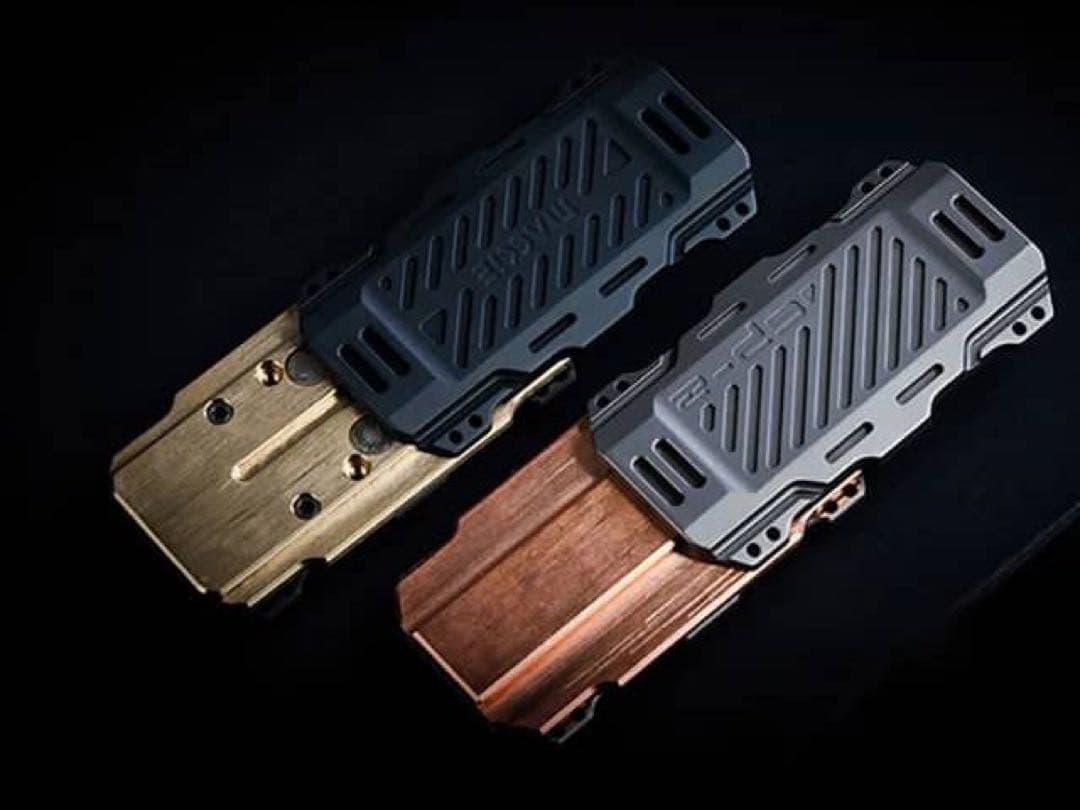 Mackie Cp2 Zirconium/Brassフィジェットトイ　スライダー