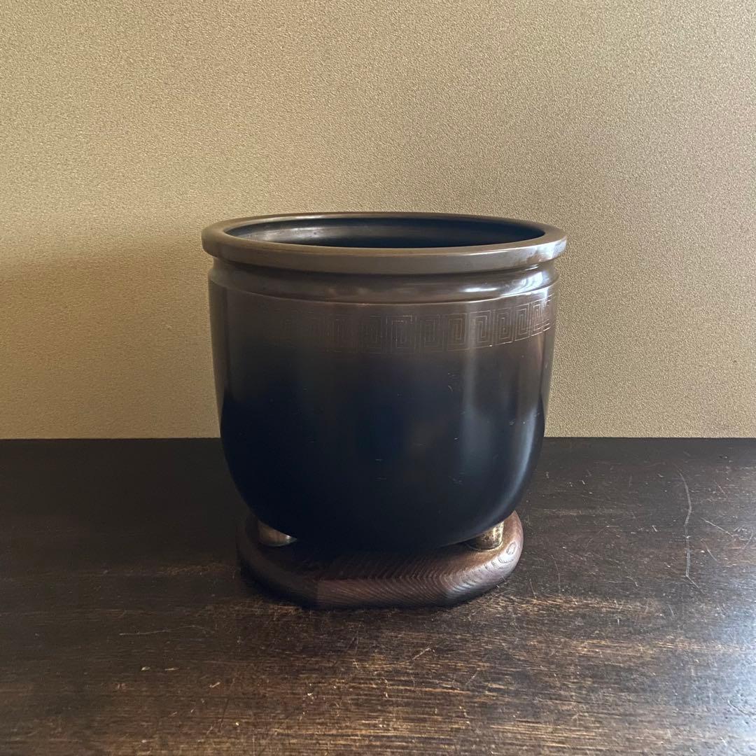 唐銅製　脚付火鉢　木製台付き　共箱　骨董　茶道具
