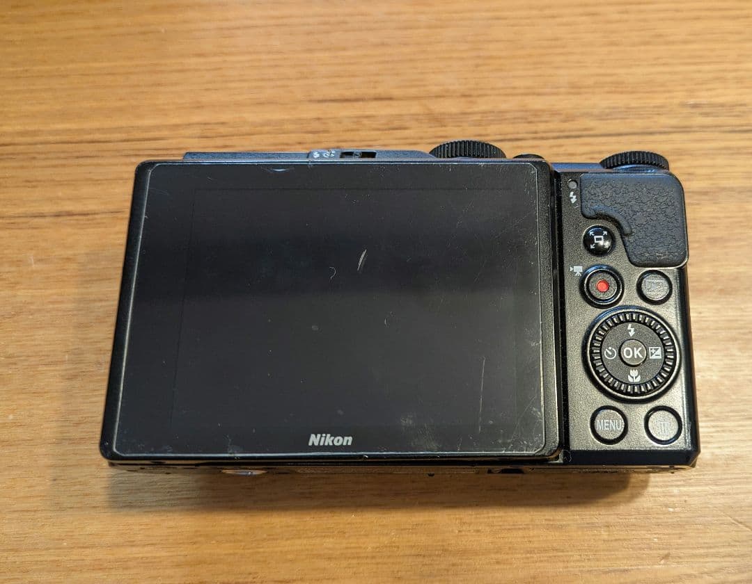 Nikon COOLPIX A900 デジタルカメラ ジャンク品