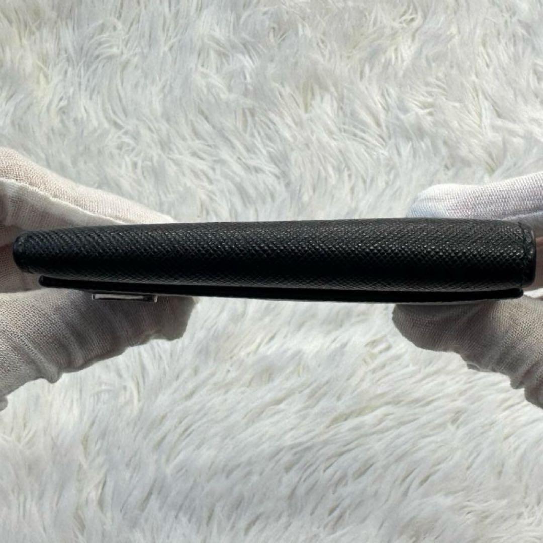 【美品】PRADA キーケース サフィアーノ レザー 黒 2PG222 プラダ