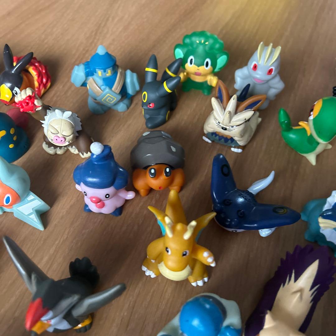 ポケットモンスター ポケモン フィギュア 指人形 まとめ売り 107個＋8個