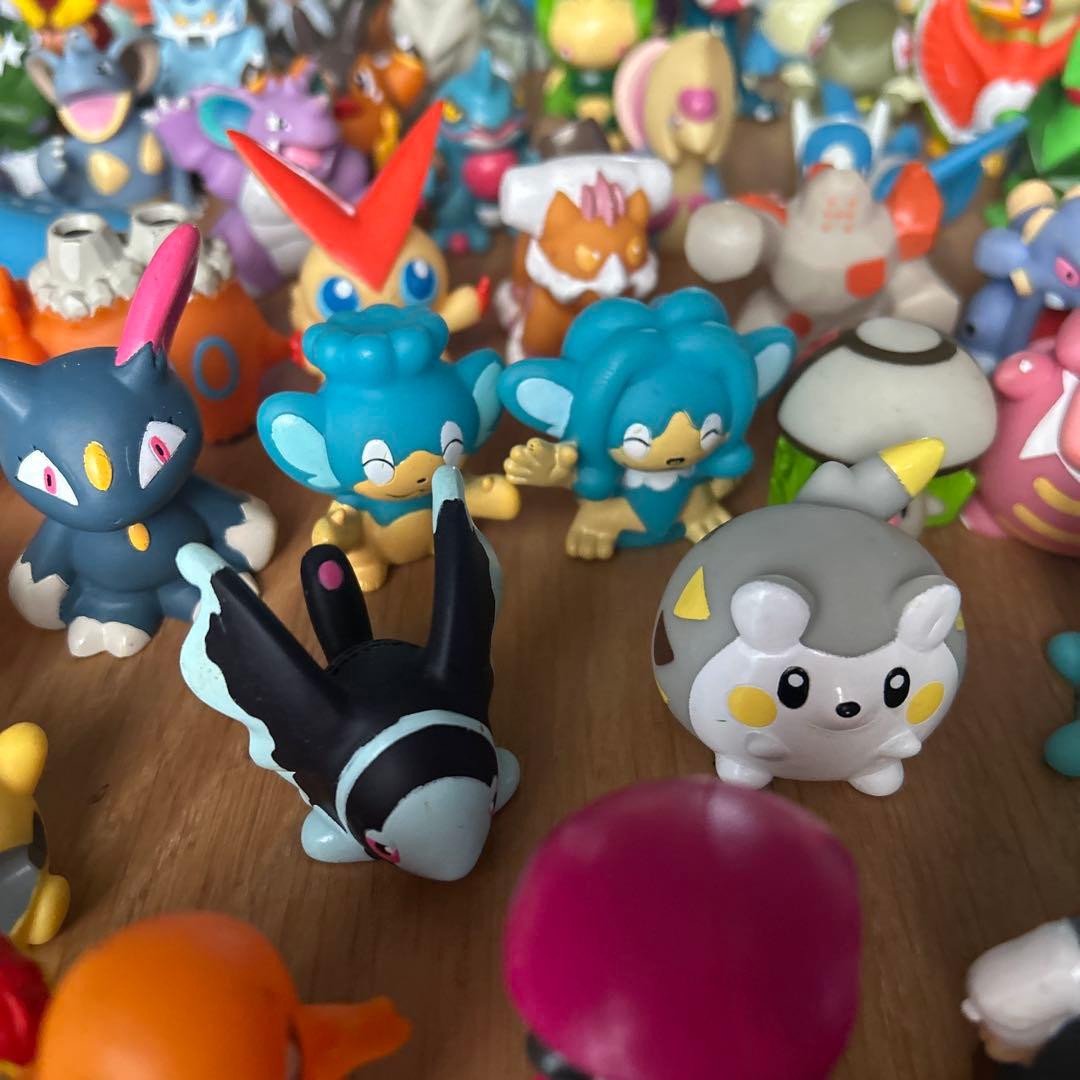 ポケットモンスター ポケモン フィギュア 指人形 まとめ売り 107個＋8個