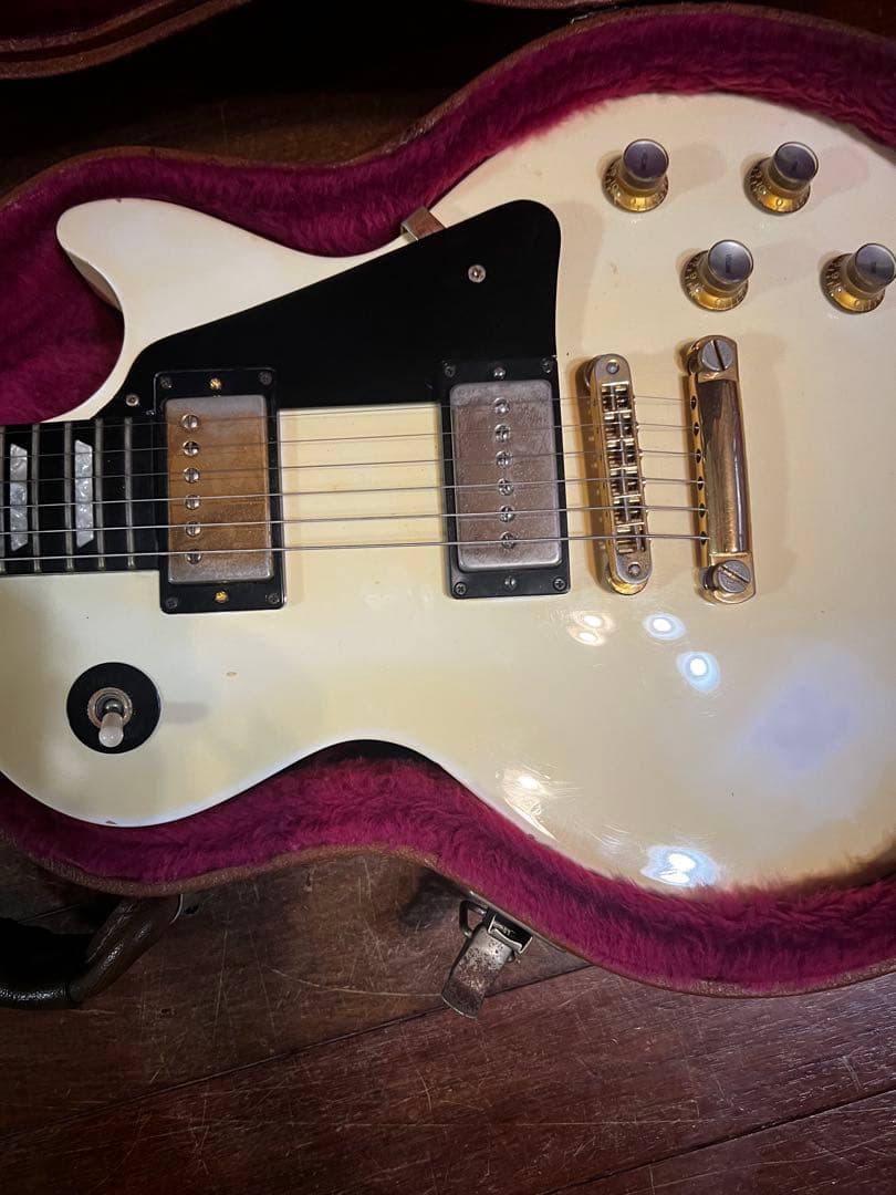 ギブソン　Les Paul Studio