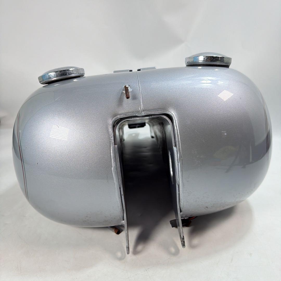 ハーレー　ファットボーイ　タンク　シルバー　ツインカム　TC88 2000年式