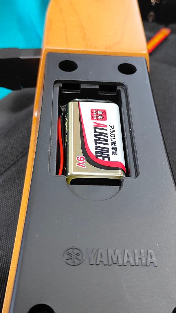 ヤマハ サイレントギターケース付き状態 良好