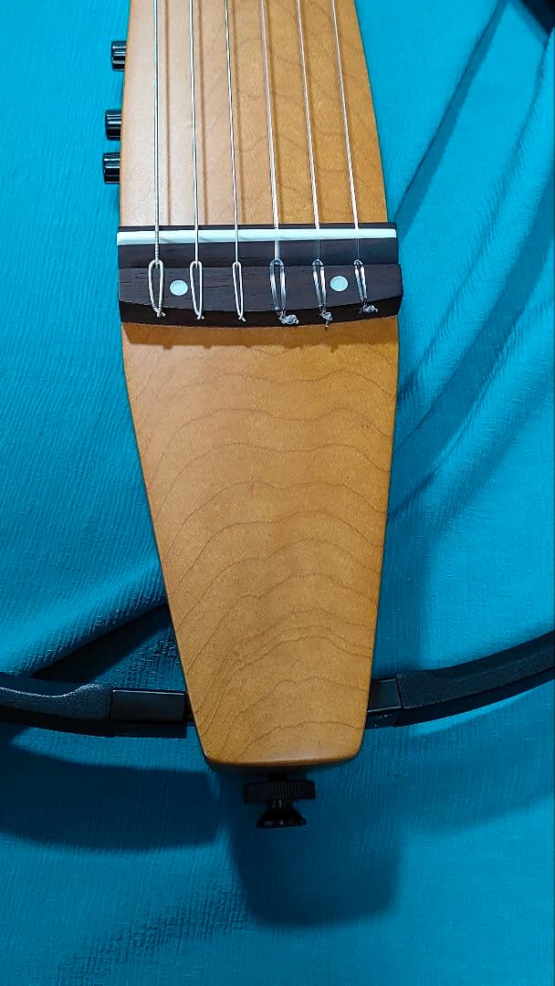 ヤマハ サイレントギターケース付き状態 良好