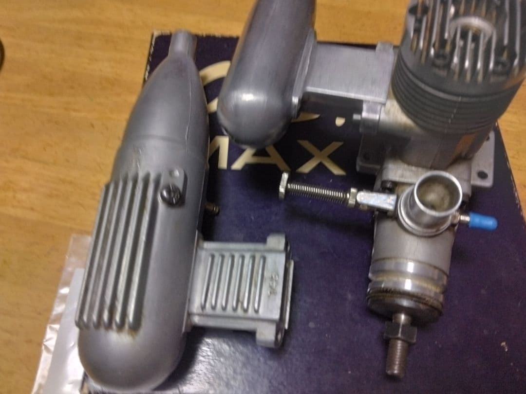 O.S. MAX 45ーFSR(CL用)中古品・(純正╋特製)マフラー付き