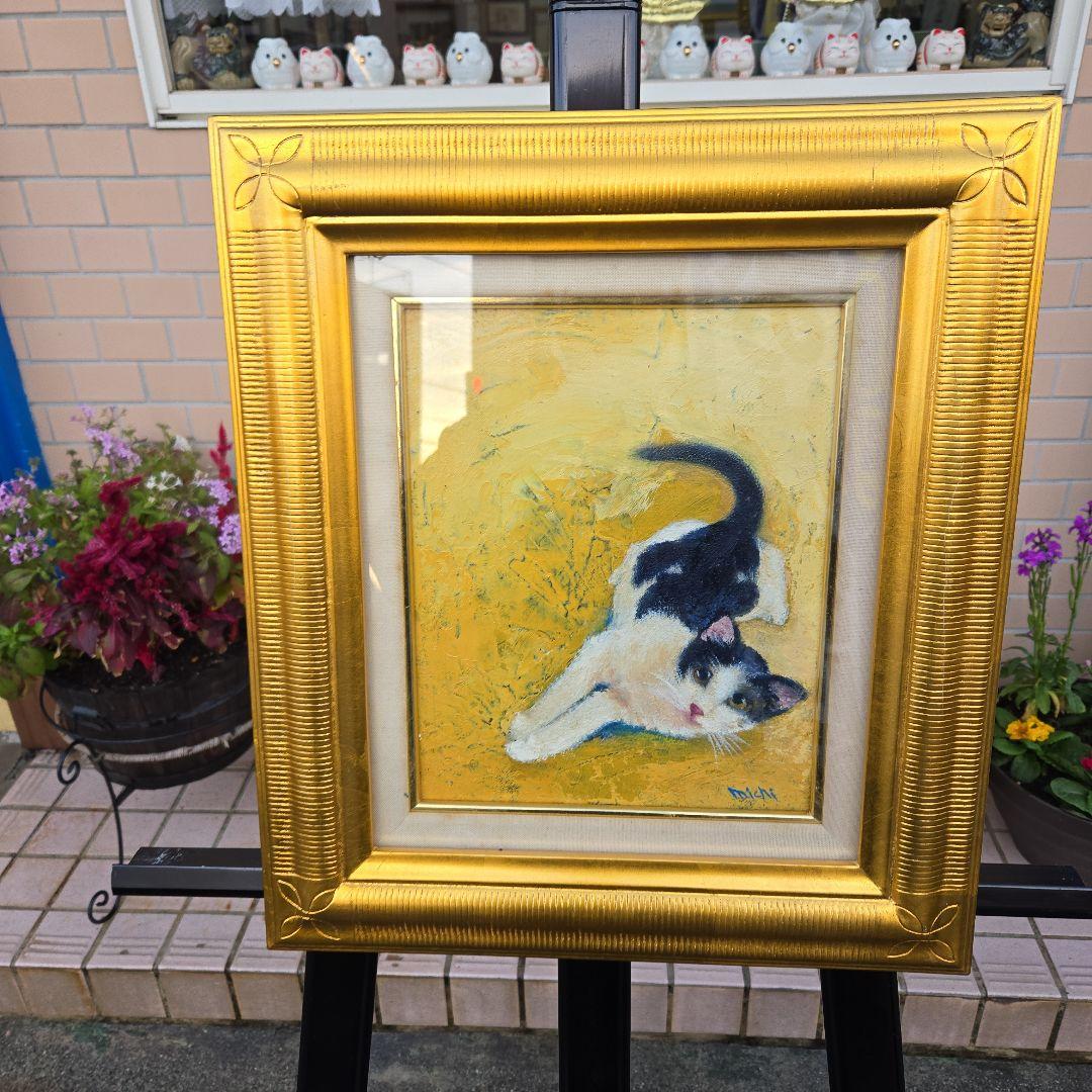 猫の油彩画 　可愛い猫　金色フレーム付き