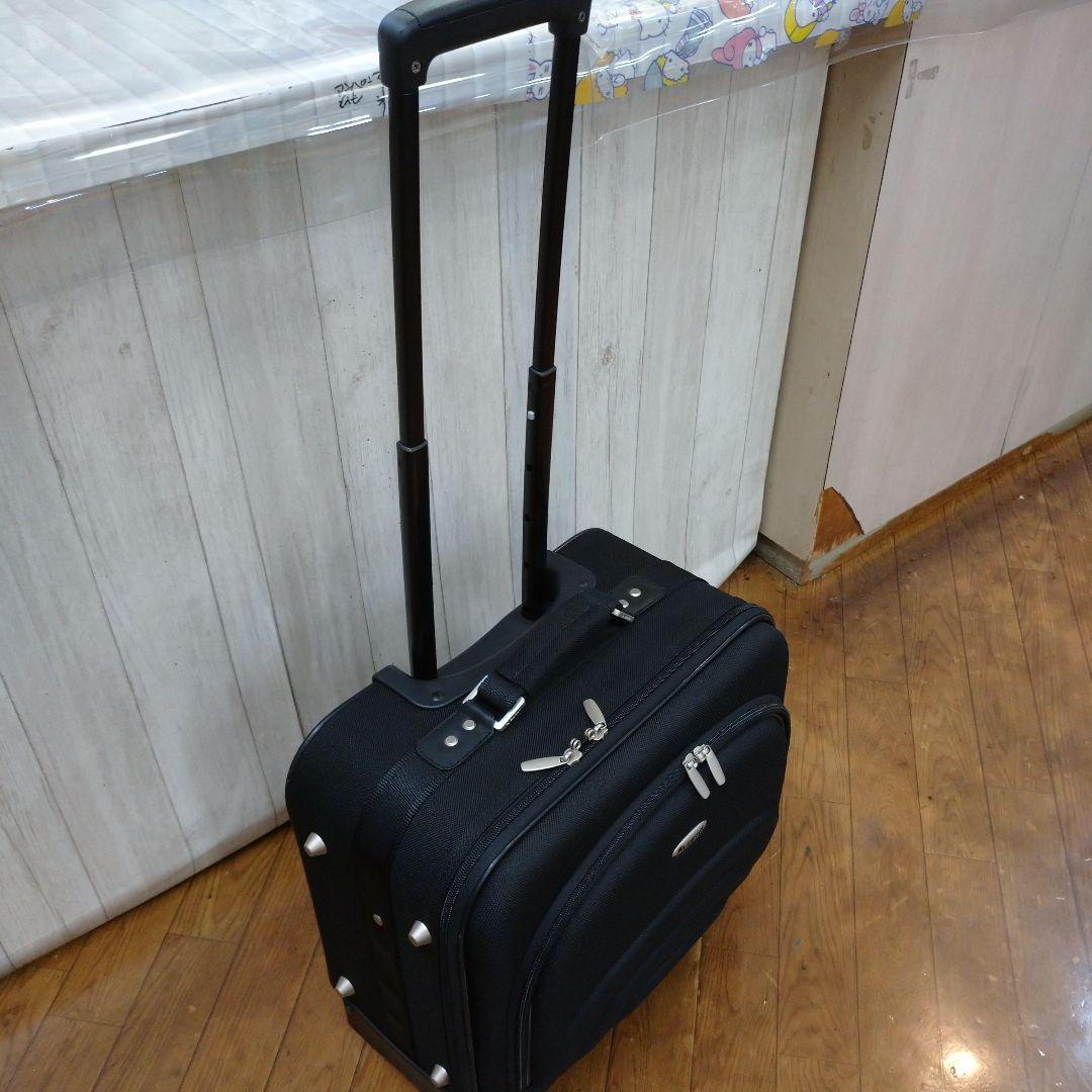 782★スワニー　キャリーバッグ　旅行カバン