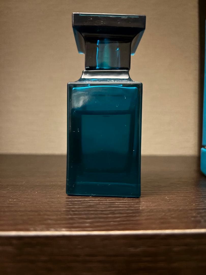 トム フォード ビューティ ネロリ・ポルトフィーノ オード パルファム スプレ…