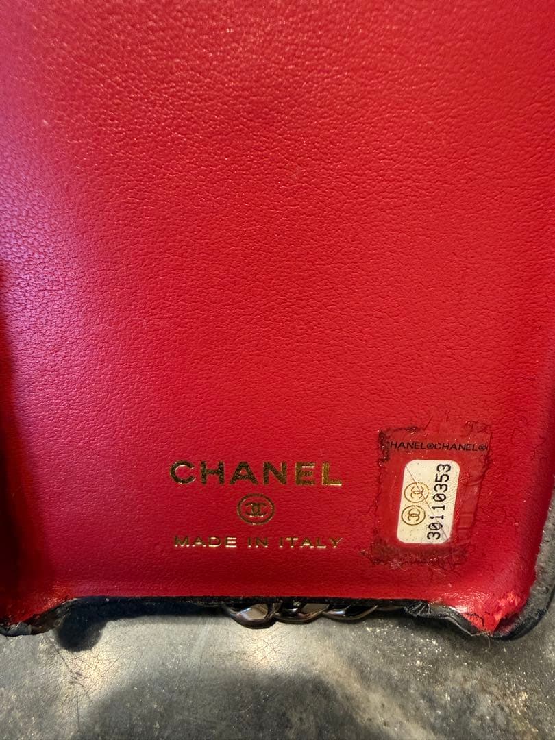 CHANEL iPhone11pro スマホケース　ショルダー