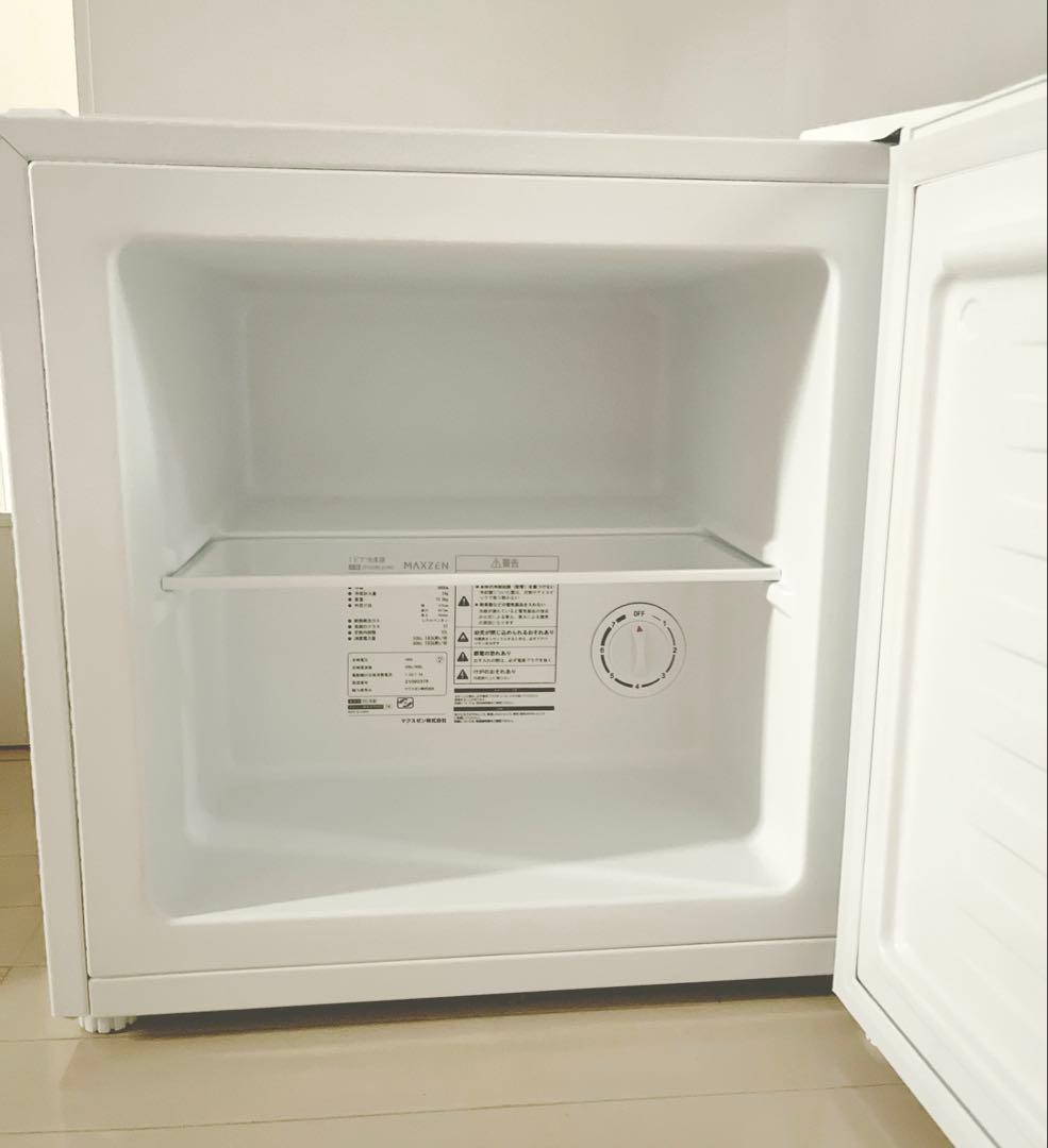 小型冷凍庫　MAXZEN JF032ML01ＷＨ　32L 2021年製