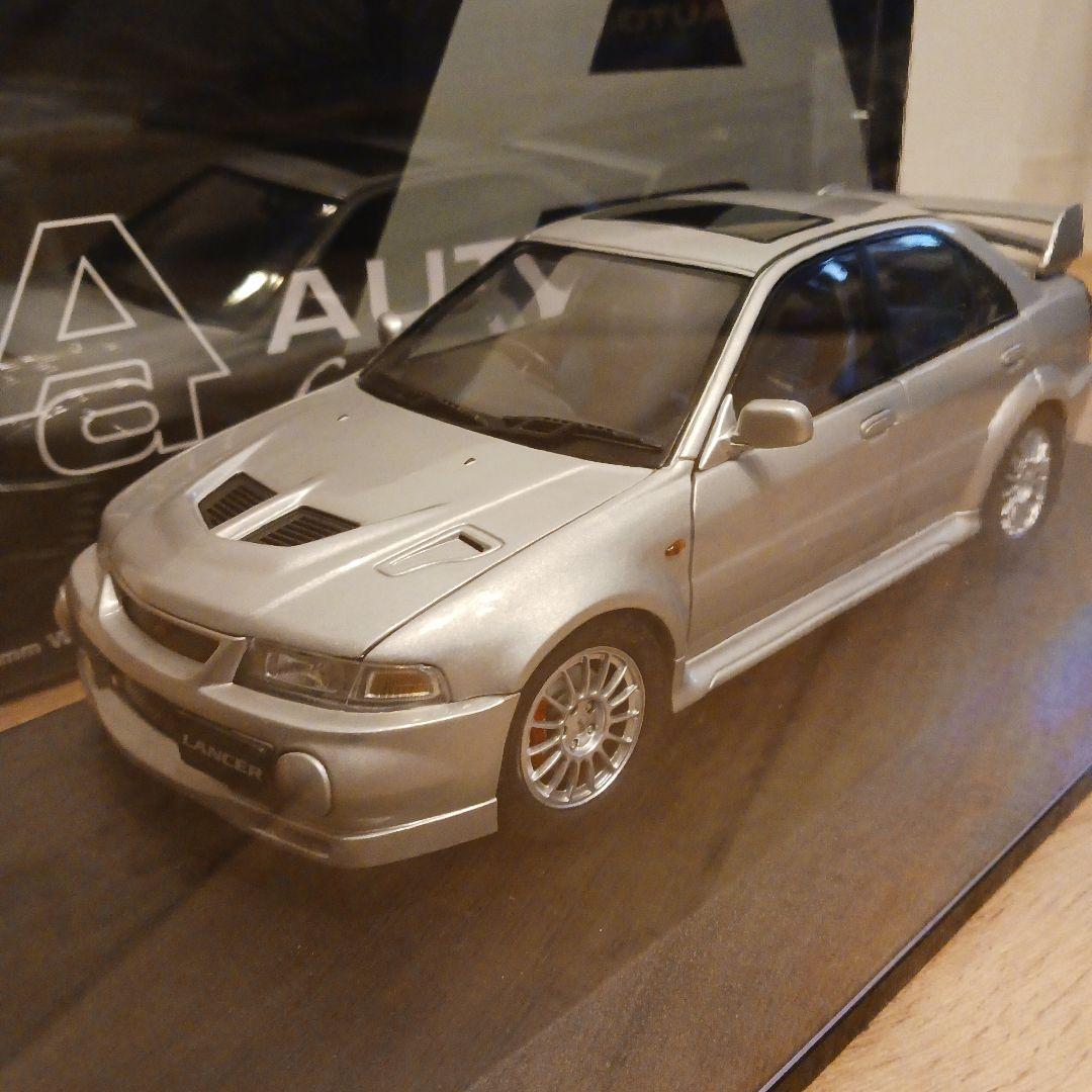 オートアート　三菱 ランサー エボリューション Ⅵ　AUTOart 1/18