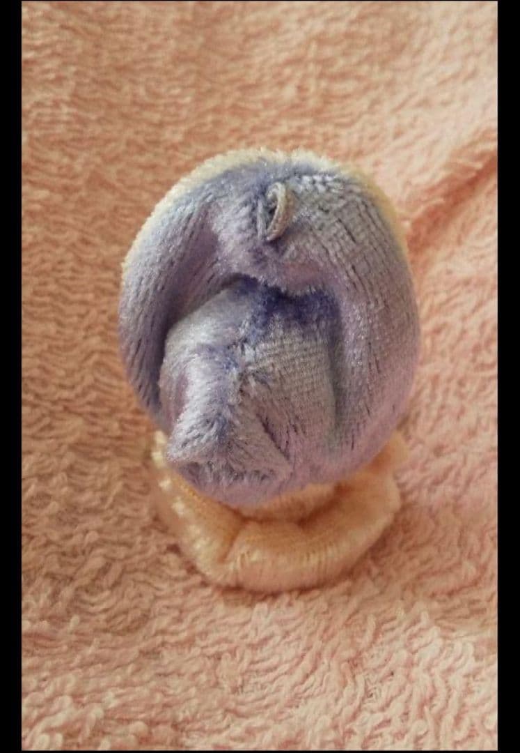 ヤングオイスター ディズニー マスコット 牡蠣の赤ちゃん ストラップ