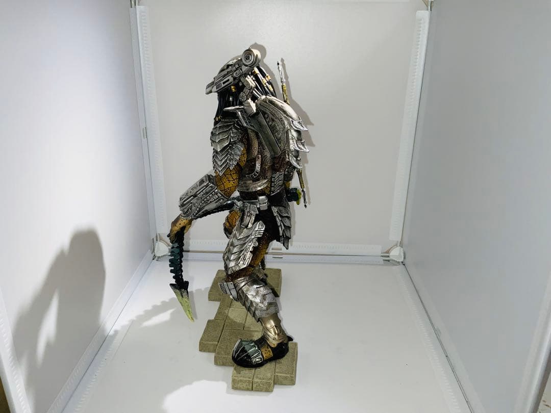 ARTFX スカー・プレデター 1/6 PVC塗装済み簡易組立キット