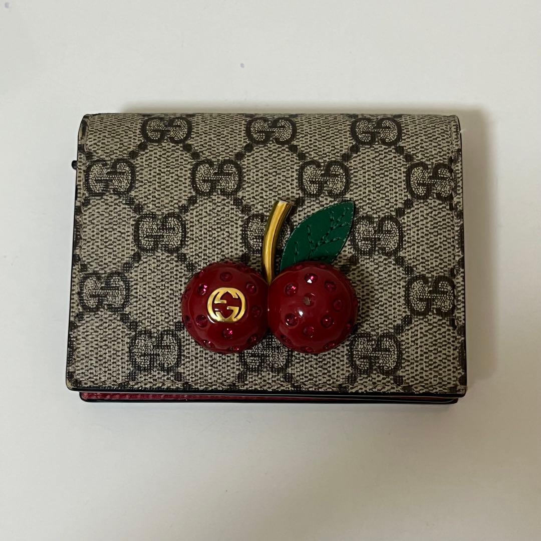 GUCCI グッチ GG柄 チェリー さくらんぼ 二つ折り財布 正規品