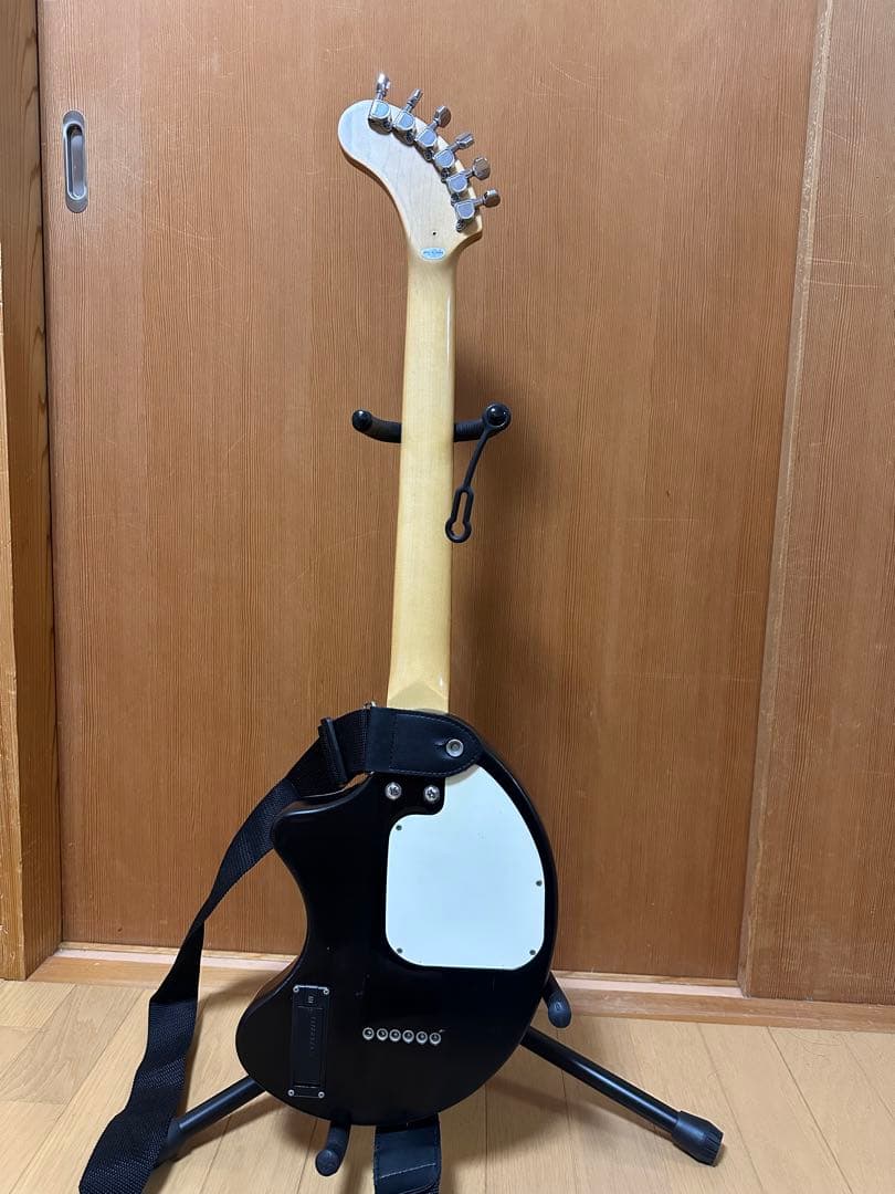 zo-3エレキギター 布袋風