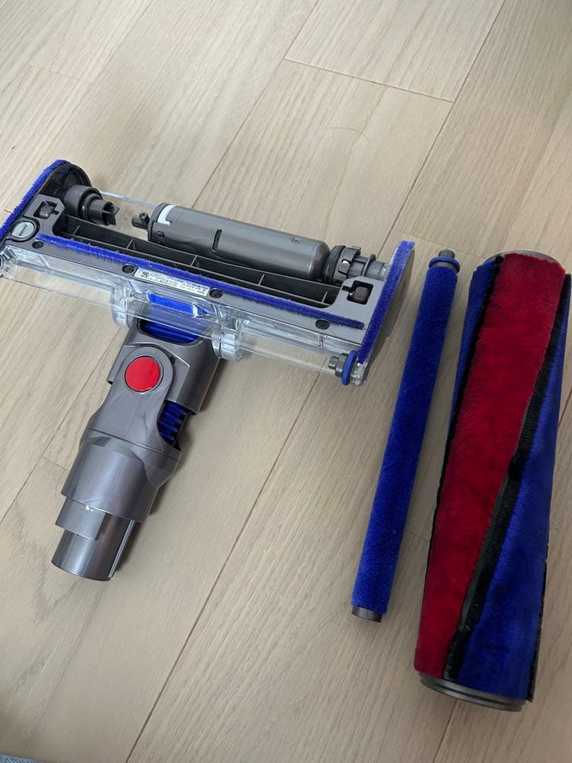 Dyson V8 Fluffy Extra サイクロン式 コードレス 掃除機